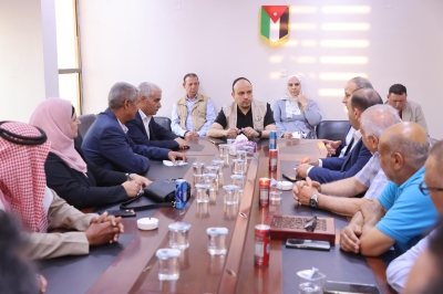 وزير الشباب يواصل جولاته الميدانية في العقبة ويلتقي رؤساء أندية المحافظة