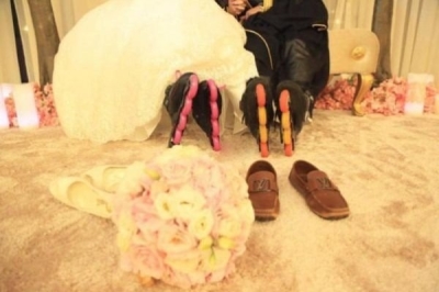 زفة على الزلاجات.. عروسان مصريان يشعلان مواقع التواصل!