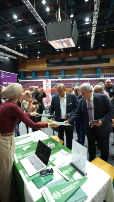 بالصور .. د.ماهرالحوراني يرعى افتتاح معرض 