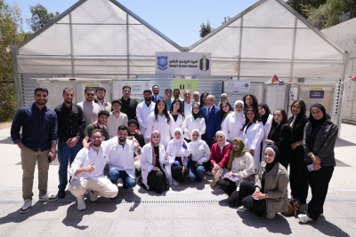 د. ماهر الحوراني يفتتح البيت الزراعي الذكي في عمان الأهلية