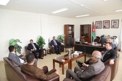 حقوق الزيتونة تستقبل وفدًا أكاديميًا من جامعة بسكرة الجزائرية