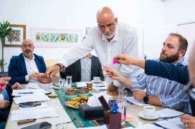 الهيئة الإدارية الجديدة لنادي خريجي مدرسة المطران تبدأ عملها برؤية طموحة