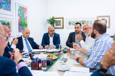 الهيئة الإدارية الجديدة لنادي خريجي مدرسة المطران تبدأ عملها برؤية طموحة