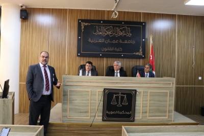 جامعة عمان العربية تؤكد دورها الوطني بجلسة حوارية تحت شعار (يلا نشارك يلا نتحزب)