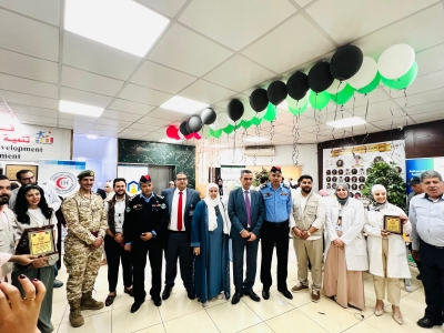 جامعة عمان العربية تشارك في فعالية صحية توعوية في مدارس الصرح الأولى