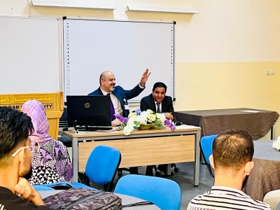 جامعة عمان العربية تنظم لقاءً مع خريجي كلية تكنولوجيا المعلومات لتعزيز التواصل والتطوير الأكاديمي