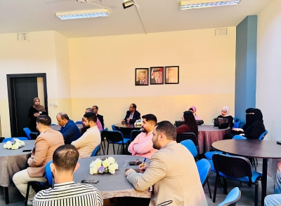 جامعة عمان العربية تنظم لقاءً مع خريجي كلية تكنولوجيا المعلومات لتعزيز التواصل والتطوير الأكاديمي