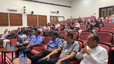 جامعة الزيتونة الأردنية تنظم محاضرة توعوية حول آفة المخدرات وخطورتها على الشباب