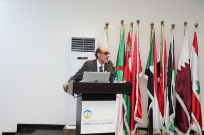 طلبة دبلوم إدارة الأعمال الدولية يعرضون مشاريعهم التطبيقية في جلسة مشتركة بجامعة عمان العربية