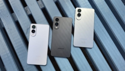 سامسونغ تتحدى آبل بهاتفها الأنحف على الإطلاق