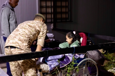 عودة 17 طفلًا فلسطينيًا إلى غزة بعد شفائهم في الأردن