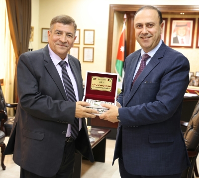 المومني من جامعة الزيتونة  يدعو  الجامعات إلى استثمار دورها في تشكيل الوعي السياسي للطلبة