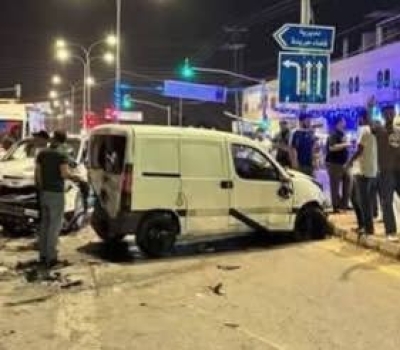 الأردن.. إصابة 7 أشخاص بحادث تصادم بين 4 مركبات في مادبا - صور