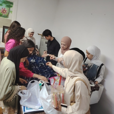 هندسة عمان العربية تنفذ مبادرة مجتمعية تفاعلية وورشة عمل في مدارس السابلة لتعزيز مفهوم علم نفس الألوان