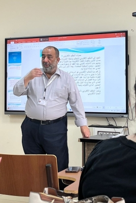 جامعة عمان العربية تعقد ورشة تدريبية حول التحكيم الإلكتروني لطلبة الحقوق