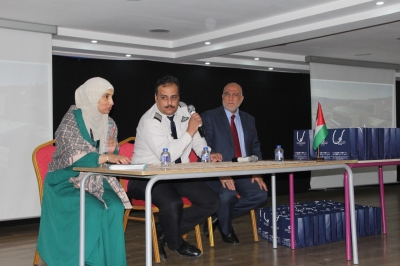 جامعة عمان العربية تضيء آفاق طلبة مدرسة الحجاز في لقاء مثمر يفتح أبواب المستقبل