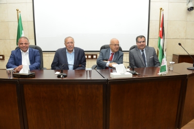 الندوة العلمية الأولى لكلية طب الأسنان في جامعة البترا تسلط الضوء على أحدث التقنيات في طب وجراحة الفم