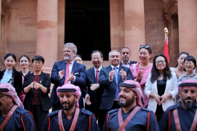 البترا وسور الصين العظيم توقّعان اتفاقية توأمة لتعزيز التسويق السياحي