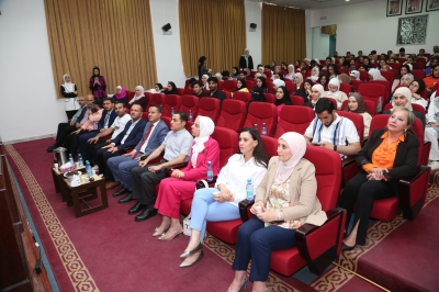 كلية الآداب في جامعة الزيتونة تعلن نتائج مسابقة الكتابة الحرة باللغة الإنجليزية بمشاركة أربع كليات