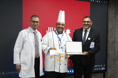 مستشفى الاستقلال يسطّر معاني الولاء والإنجاز في احتفاله بعيد الاستقلال الـ79 للمملكة