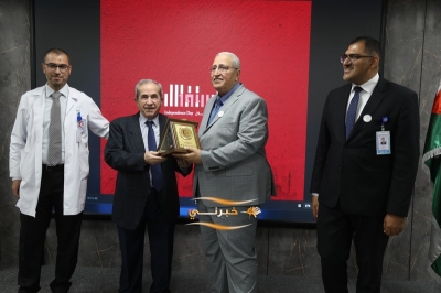 مستشفى الاستقلال يسطّر معاني الولاء والإنجاز في احتفاله بعيد الاستقلال الـ79 للمملكة