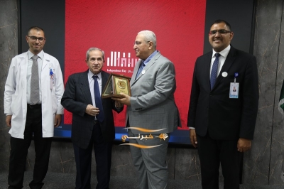 مستشفى الاستقلال يسطّر معاني الولاء والإنجاز في احتفاله بعيد الاستقلال الـ79 للمملكة