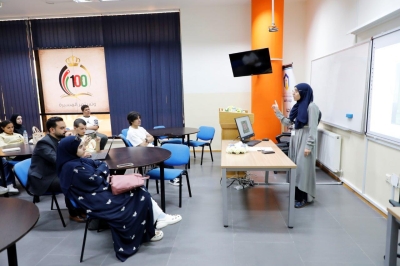 كلية الآداب والعلوم في (عمان العربية) تعقد ورشة حول الوقاية من المخدرات بين الكيمياء والقانون