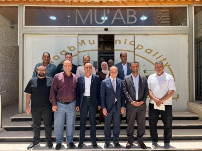 المصري يستمع لملاحظات المتضررين من مشروع طريق شمال الكرك