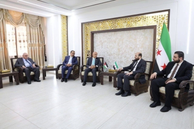 الأردن يبحث آفاق التعاون بمجال الطاقة مع سورية