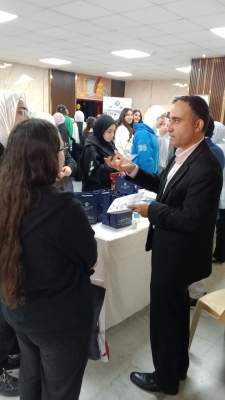 جامعة عمان العربية تشارك مدارس الاتحاد في فعالية يوم التحدث الوظيفي