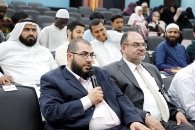 هايل داود يحاضر في جامعة عمان العربية حول فضل العشر الأوائل من ذي الحجة