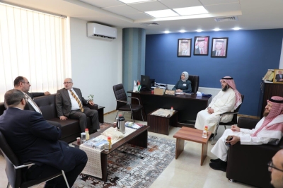 هايل داود يحاضر في جامعة عمان العربية حول فضل العشر الأوائل من ذي الحجة