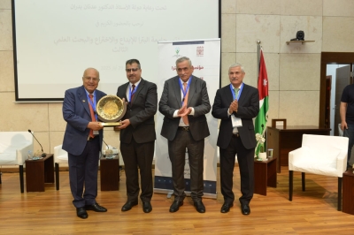 مؤتمر الإبداع بجامعة البترا يدعو لربط البحث العلمي بالأولويات الوطنية وخدمة التنمية