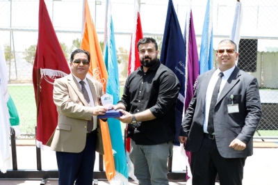 (عمان العربية) تُشعل روح التنافس بين طلبتها في مسابقات التحدي بحضور المؤثر أديب السمكي