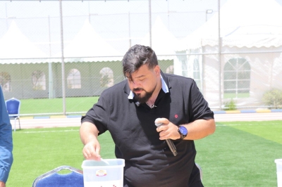 (عمان العربية) تُشعل روح التنافس بين طلبتها في مسابقات التحدي بحضور المؤثر أديب السمكي