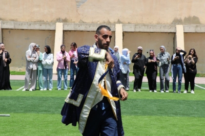 (عمان العربية) تُشعل روح التنافس بين طلبتها في مسابقات التحدي بحضور المؤثر أديب السمكي