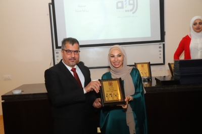 رئيس جامعة البترا يفتتح معرض (رواية) ويوم كلية العمارة والتصميم العلمي