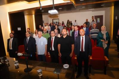 رئيس جامعة البترا يفتتح معرض (رواية) ويوم كلية العمارة والتصميم العلمي