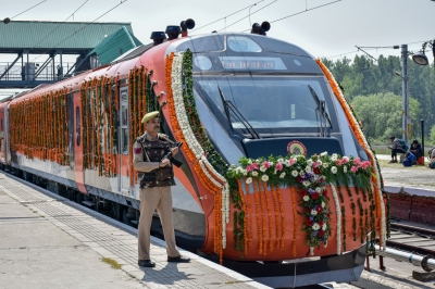 أعلى جسر سكة حديد في العالم.. خطوة هندية لربط كشمير بالبلاد - صور