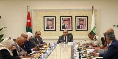 اجتماع حكومي لضمان توريد الاسفلت بالأردن