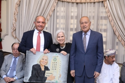 من منزل السفير العضايلة .. تكريم وداعي للدكتورة أبو غزالة