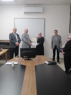 كلية تكنولوجيا المعلومات في (عمان العربية) تعقد مسابقة الرسالة في خمس دقائق لطلبة الدراسات العليا بنسختها الثالثة