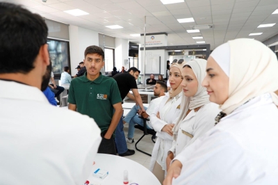 (اسأل الصيدلاني) : مبادرة في جامعة عمان العربية لتعزيز الثقافة الدوائية والمسؤولية المهنية