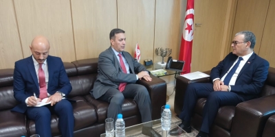 وزير الاقتصاد التونسي وسفير الأردن يؤكدان على تعزيز العلاقات الاقتصادية بين البلدين