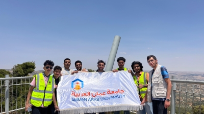 الآداب والعلوم في 