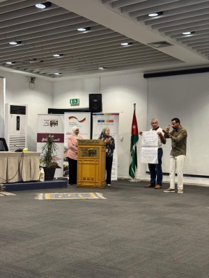 جلسة تُناقش حقوق ذوي الإعاقة وتمكين المرأة