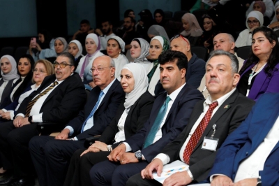 جامعة عمان العربية تنظم يومًا علميًا حول المسؤولية القانونية والمهنية للصيدلاني