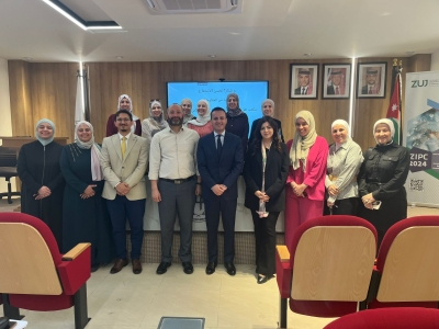 كلية الصيدلة في جامعة الزيتونة الأردنية تنظّم ورشة تدريبية حول الملكية الفكرية في القطاع الصيدلاني