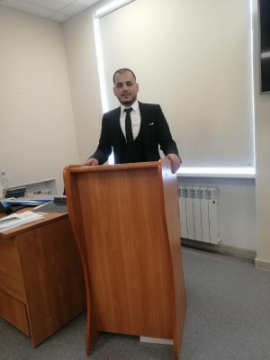 المهندس اياد فراس اللبون يناقش رسالة الماجستير