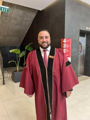 محمد فخري عبد نمر .. مبروك التخرج